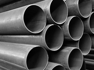 Труба стальная  электросварная 325х7 мм 1 - в «Монолит-Металлопрокат».